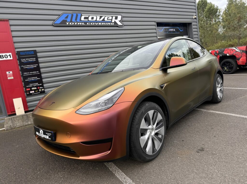 Tesla Model Y – Avery Dennison Colorflow Rising Sun Satin